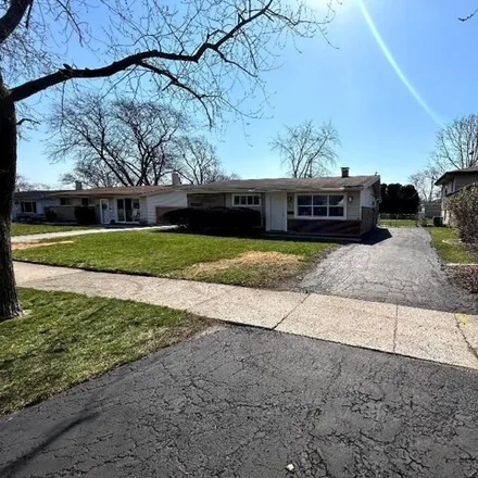 Image 2 - 470 163rd Street, Calumet City, IL 60409, USA - House for sale