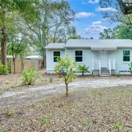Rent this 2 bed house on 1181 Northwest 25th Avenue in Gainesville, FL 32609