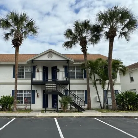 Rent this 2 bed condo on 3651 N Goldenrod Rd Apt E109 in Winter Park, Florida