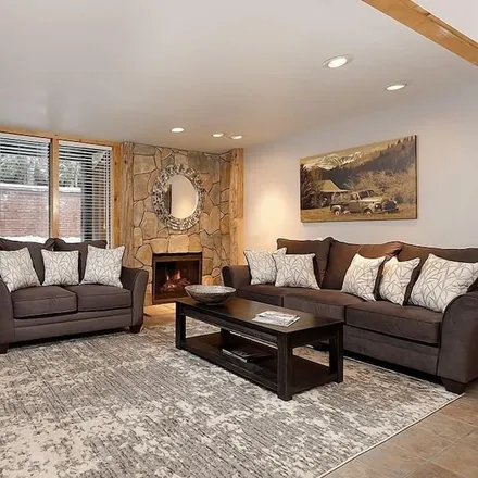 Rent this 3 bed condo on Aspen