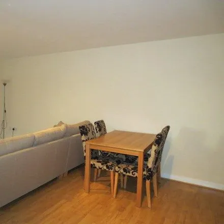 Image 5 - Eccles New Road, Eccles, M50 1DH, United Kingdom - Apartment for rent