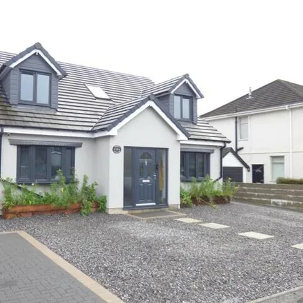 Buy this 3 bed house on Park Avenue in Glyn-neath, SA11 5DR