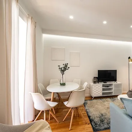 Rent this 3 bed apartment on Lisbon