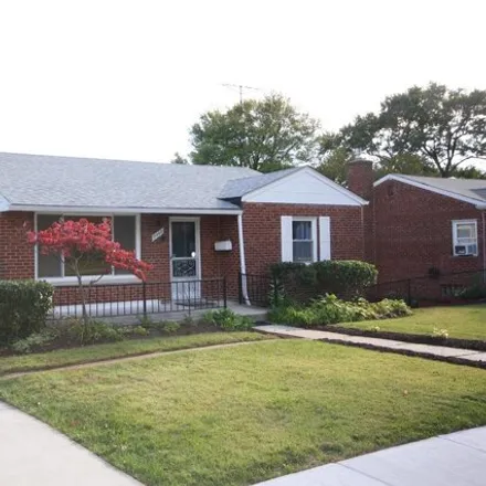 Rent this 3 bed house on 2402 Dennis Avenue in Carroll Knolls, Wheaton