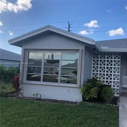 Rent this 2 bed house on Fountains Way in Delray Beach, FL 33484