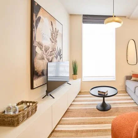 Rent this 3 bed apartment on Rue Sainte-Anne - Sint-Annastraat 11 in 1000 Brussels, Belgium