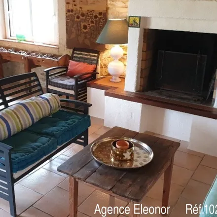 Image 4 - 20 Rue Malbec, 47330 Castillonnès, France - House for sale