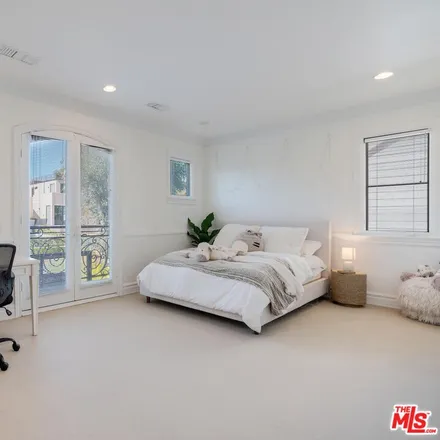 Image 7 - 16828 Bollinger Drive, Los Angeles, CA 90272, USA - House for rent