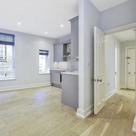 Rent this 2 bed apartment on Ching Court in London, WC2H 9JN
