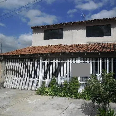 Buy this 3 bed house on Rua Professor Aluisio Vieira in Conjunto Habitacional Júlio de Mesquita Filho, Sorocaba - SP