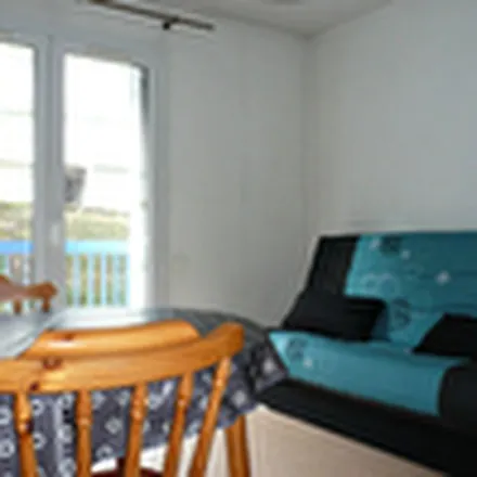 Rent this 1 bed apartment on 9 Rue du Moulin de Cardaillac in 12000 Rodez, France