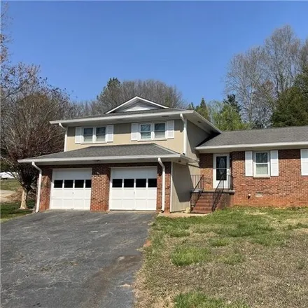 Rent this 3 bed house on 116 Red Cardinal Road in Seneca, SC 29672