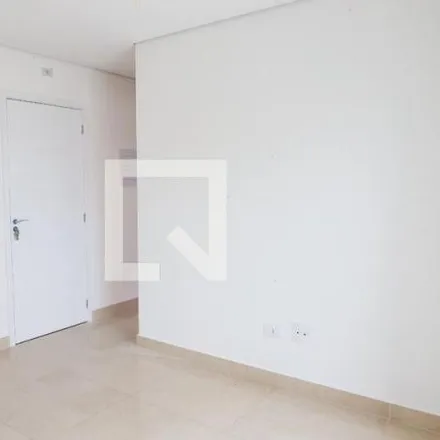 Rent this 2 bed apartment on Rua Angatuba in Bangú, Santo André - SP