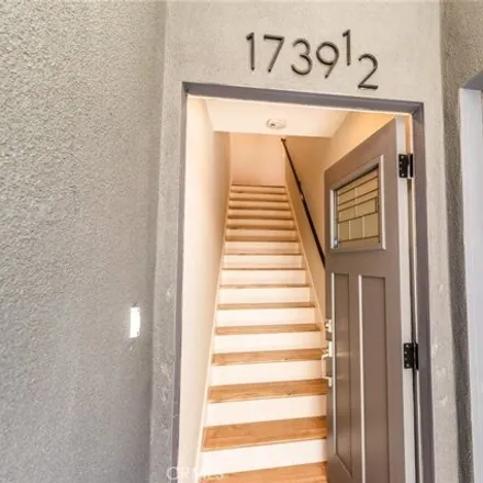 Rent this 4 bed house on 4870 Saint Elmo Drive in Los Angeles, CA 90019
