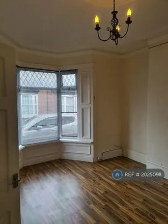 Image 3 - Canon Cockin Street, Sunderland, SR2 8PR, United Kingdom - Townhouse for rent