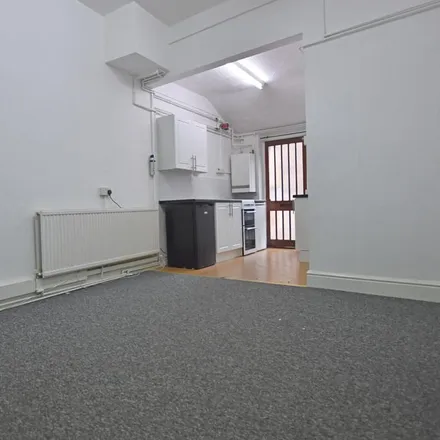 Rent this 1 bed apartment on Denman Street Central in Nottingham, NG7 3FP