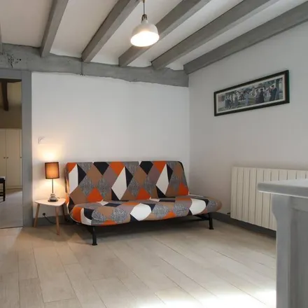 Rent this 2 bed house on Route de Sare in 64310 Saint-Pée-sur-Nivelle, France