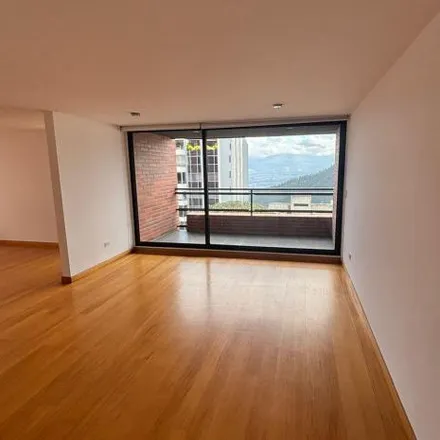 Rent this 3 bed apartment on Palermo in Avenida González Suárez, 170107