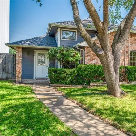 Buy this 3 bed house on 4300 Jenning Court in Plano, TX 75093