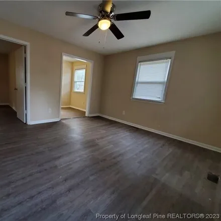 Image 3 - 498 Squirrel Street, Bonnie Doone, Fayetteville, NC 28303, USA - Apartment for rent