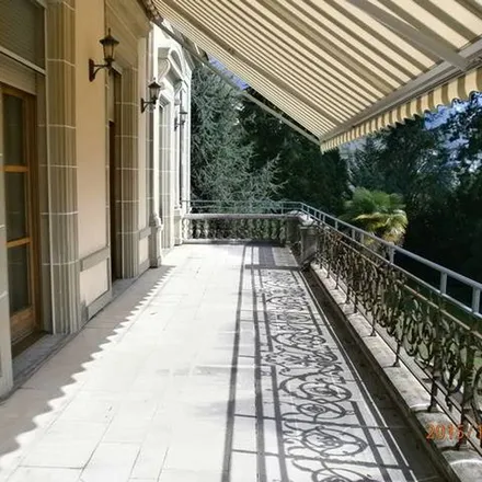 Rent this 4 bed apartment on Rue du Lac 18 in 1815 Montreux, Switzerland