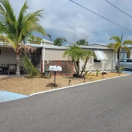 Buy this studio apartment on 3rd Drive in South Pasadena, Pinellas County