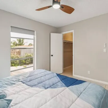 Image 3 - Dania Beach, FL - Apartment for rent