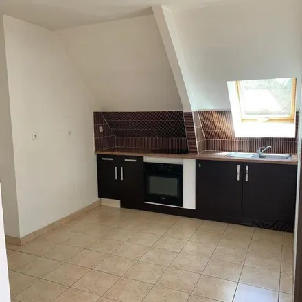 Rent this 2 bed apartment on Route Forestière de Vitry-aux-Loges à Vielles-Maisons in 45110 Saint-Martin-d'Abbat, France
