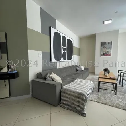 Rent this 3 bed apartment on Avenida de la Rotonda in 0816, Parque Lefevre