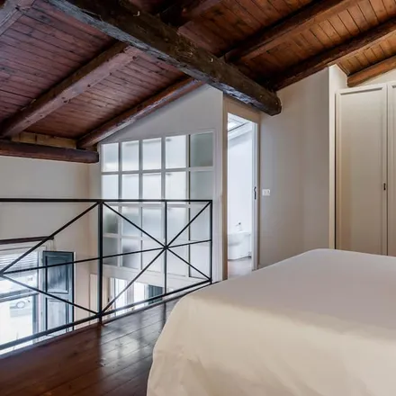 Rent this studio apartment on Via Grotte Bianche 105
