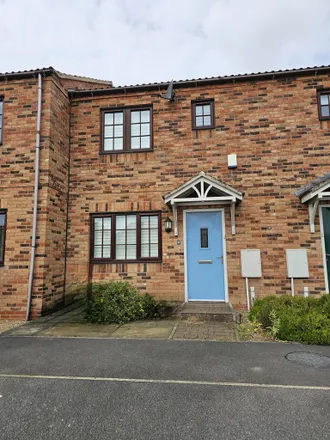 Rent this 2 bed townhouse on The Rotunda in Beckingham, DN10 4FF