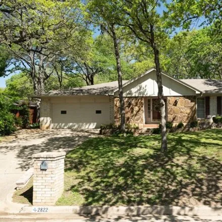 Buy this 3 bed house on 2838 Southridge Drive in Grapevine, TX 76051