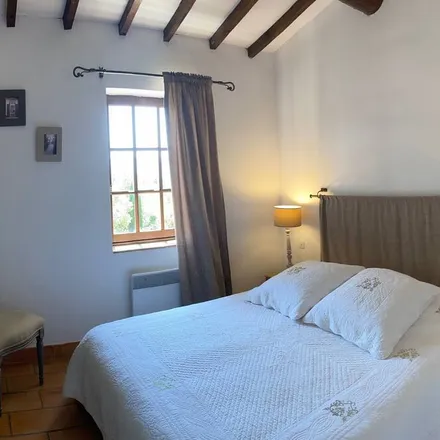 Rent this 5 bed townhouse on Route de Goult in 84220 Gordes, France