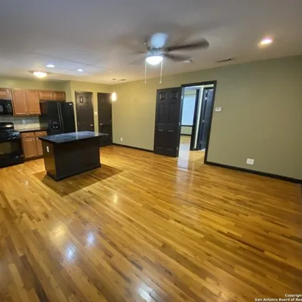 Image 1 - 207 Natalen Street, San Antonio, TX 78209, USA - Apartment for rent