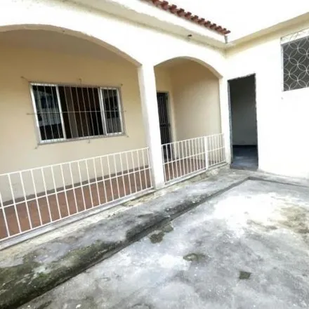Buy this 2 bed house on Rua Valim in Jardim Primavera, Duque de Caxias - RJ