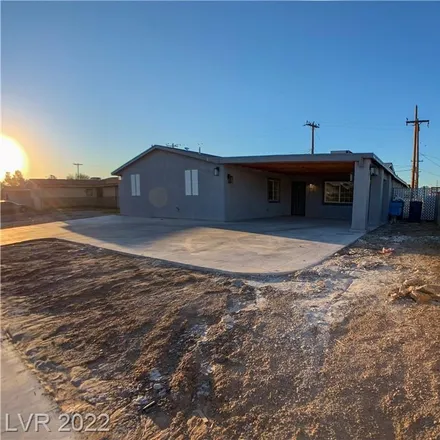 Image 2 - 5821 Brienholt Avenue, Whitney, NV 89122, USA - House for sale