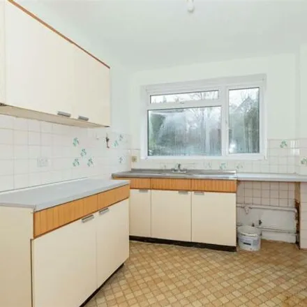 Image 3 - Downview Road, Worthing, BN11 4QR, United Kingdom - Apartment for sale