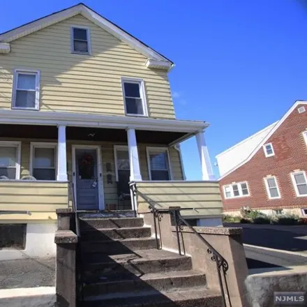 Rent this 1 bed house on 142 Lincoln Avenue in Hawthorne, NJ 07506