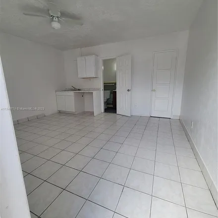 Rent this 1 bed apartment on 418 North 19th Avenue in Hollywood, FL 33020
