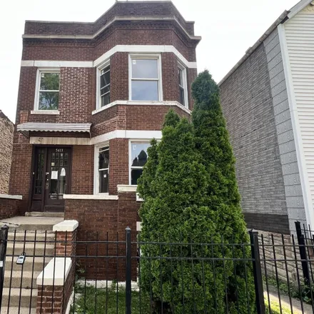 Buy this 5 bed duplex on 5405 South Honore Street in Chicago, IL 60609