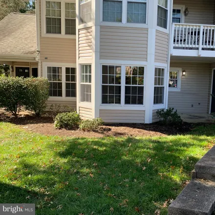 Rent this 2 bed apartment on 1081 Heritage Place in Saint Leonard, Northampton Township