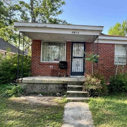 Image 2 - 2183 Brown Avenue, Memphis, TN 38108, USA - House for sale