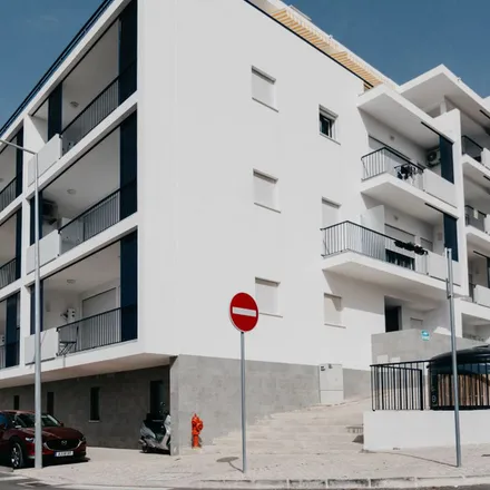 Image 8 - Rua Conselheiro Ramada Curto - Capela, Rua Conselheiro Ramada Curto, 2970-649 Sesimbra, Portugal - Apartment for rent