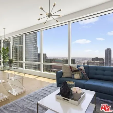 Image 1 - Metropolis Residential Tower II, Francisco Street, Los Angeles, CA 90017, USA - Condo for sale