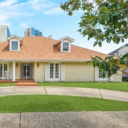 Buy this 3 bed house on 3825 Severn Avenue in Metairie, LA 70002
