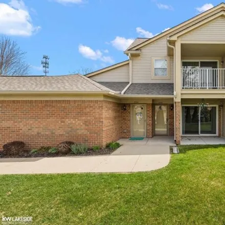 Image 5 - 55139 Westchester Drive, Shelby Charter Township, MI 48316, USA - Condo for sale