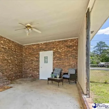 Image 4 - 877 East Agnes Street, Nob Hill, Florence, SC 29505, USA - House for sale