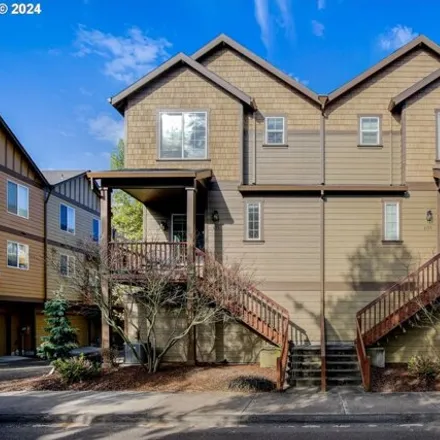 Buy this 3 bed townhouse on 1171 Southwest 162nd Avenue in Beaverton, OR 97006