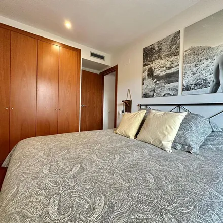 Image 4 - Avinguda de Castelldefels, 08860 Castelldefels, Spain - Apartment for rent