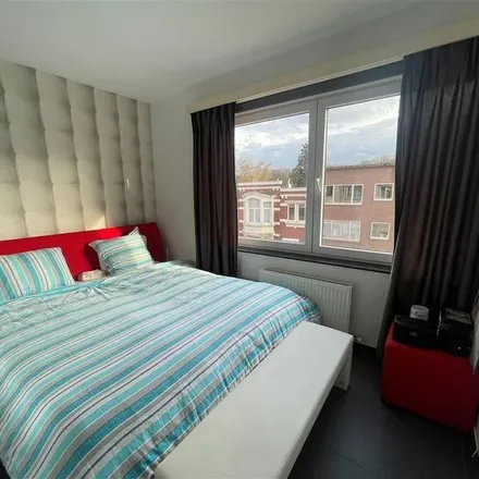 Rent this 2 bed apartment on Turnhoutsebaan 484 in 2110 Wijnegem, Belgium